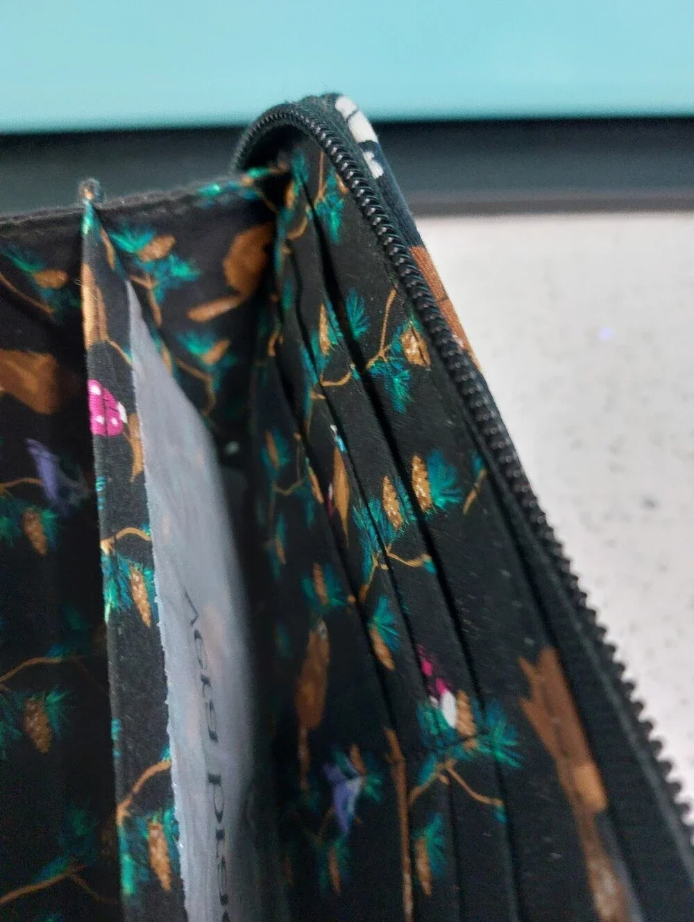 Vera Bradley Turnlock Wallet Merry Mischief Black NWOT